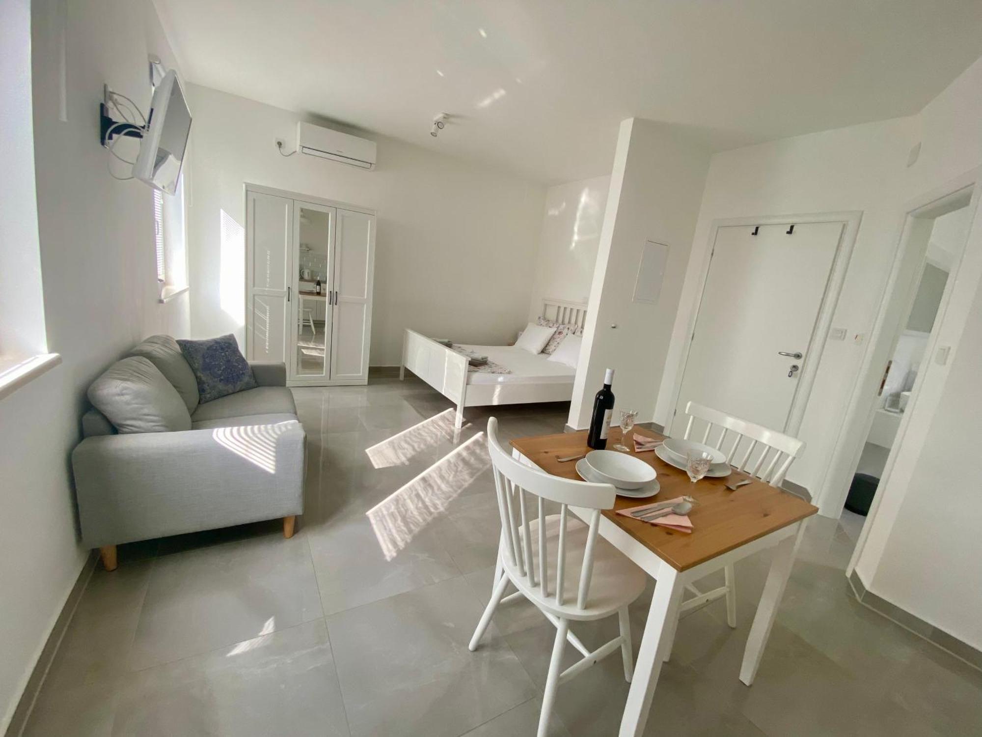 Apartments Dolores Senj  Exterior foto